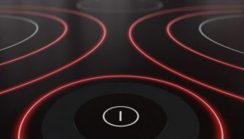 KeraBlack® Plus cooking panels withstand heat up to 700° Celsius without expanding, contracting or breaking.